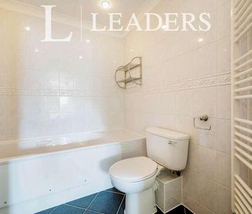 Arethusa House, Gunwharf Quays, Portsmouth, PO1 - Photo 6