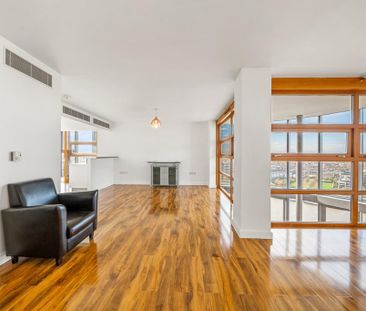 3 bedroom apartment to rent - Photo 1