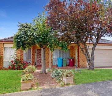 59 Melville Park Drive Berwick VIC - Photo 6