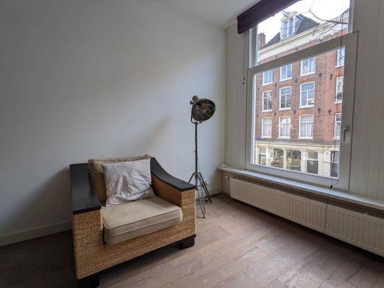 Te huur: Appartement Jacob van Lennepstraat 28 1 in Amsterdam - Photo 1