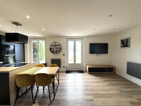 Location Appartement 2 pièces 51m² ST PRIEST EN JAREZ 42270 - Photo 1