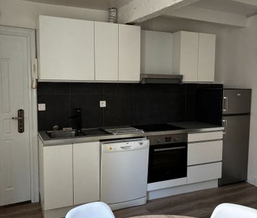 Location Appartement 2 pièces 28m² - Photo 3