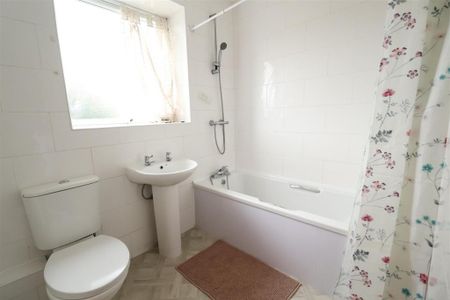 3 bedroom house to rent - Photo 3