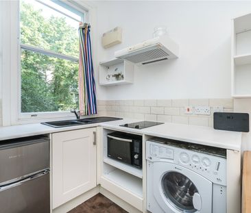 Cambridge Gardens, North Kensington, W10, London - Photo 1