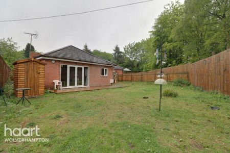 2 bedroom bungalow to rent - Photo 2