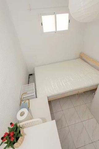 Avenida de Oporto, Madrid, Community of Madrid 28019 - Photo 2