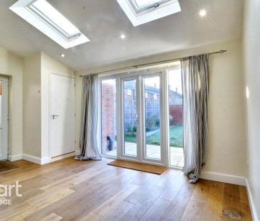 2 bedroom terraced house to rent - Photo 6