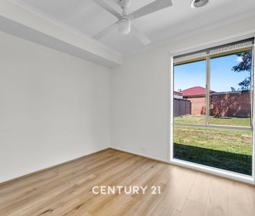 Completely Renovated Home in Narre Warren South! - Photo 2