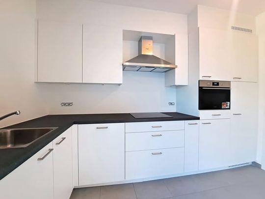 Appartement te huur - Photo 1