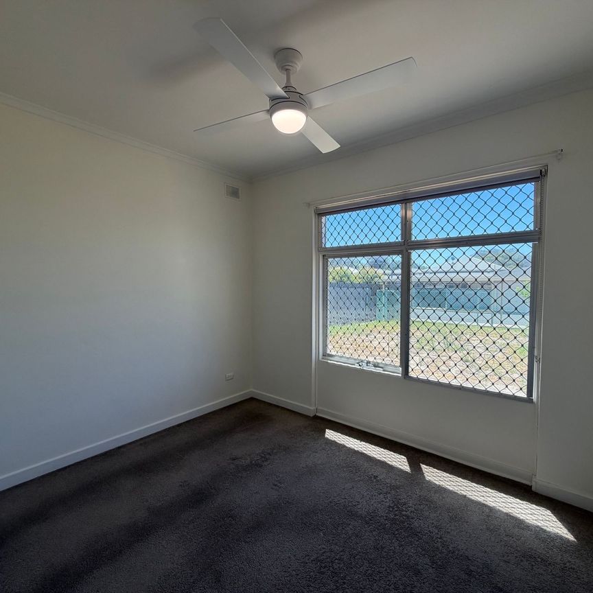 Low Maintenance Living in Prime Location - Photo 1