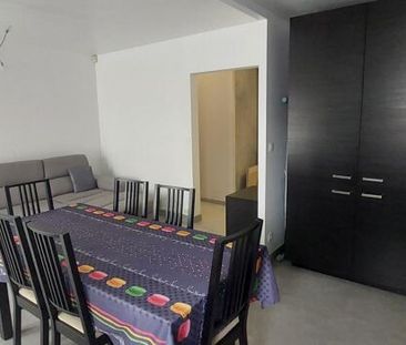 Appartement 3 pièces 59m2 REIMS 750 euros - Photo 2