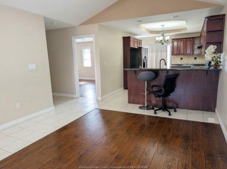 For Lease - 1533 MERIDIAN Street, Windsor, Ontario - Photo 5