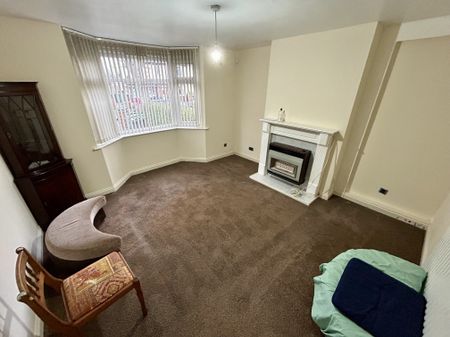 Menin Road, Tipton - Photo 3