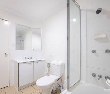 Townhouse for Rent - Photo 4