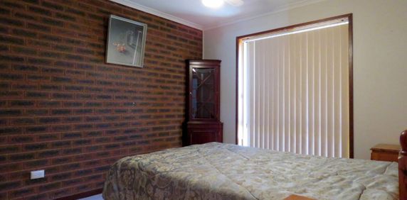 FURNISHED UNIT IN WALLA WALLA! - Photo 2