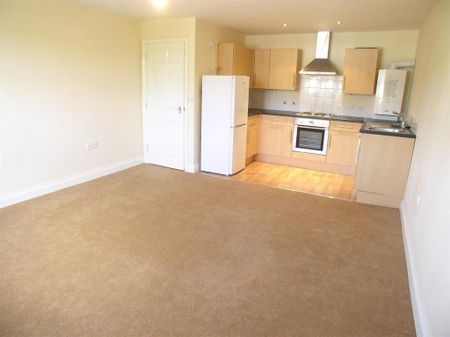 1 bedroom flat to rent - Photo 2