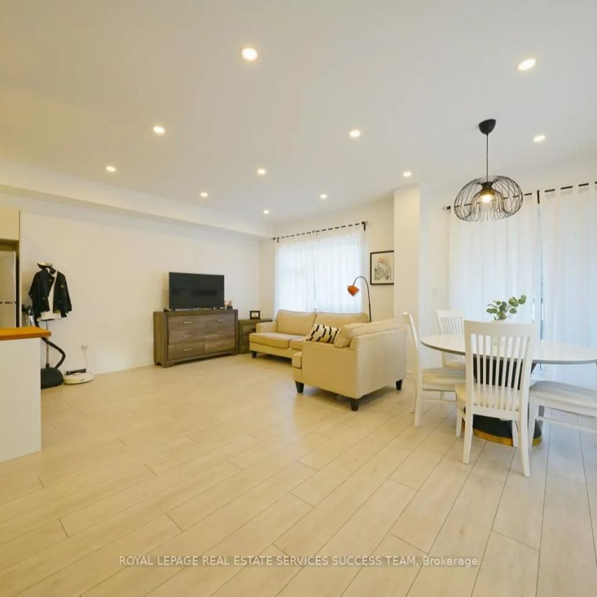 3165 LOTUS COMMON - Photo 1