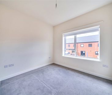 3 bedroom townhouse to rent Jarvis Street, Leicester, Leicestershir... - Photo 2