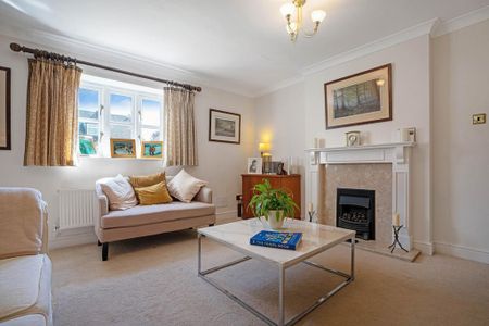 6 bedroom semi-detached house to rent - Photo 3