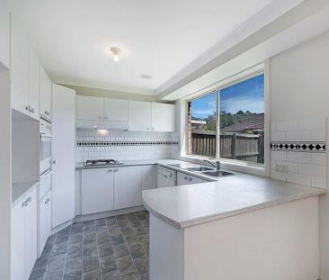 Spacious townhouse in a tranquil location - Photo 3