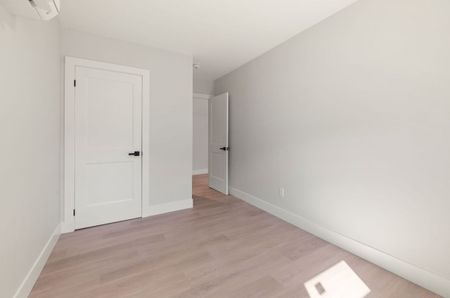 For Lease - 124 Colborne Street Unit# Upper Unit, Kawartha Lakes, Ontario - Photo 4