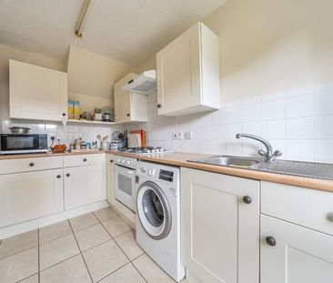 3 bedroom detached house to rent - Photo 1
