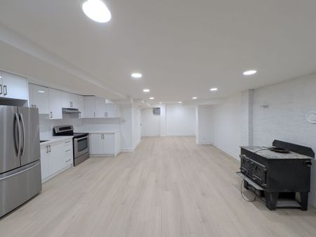 For Lease - 88 Baynards Lane, Richmond Hill, Ontario - Photo 4