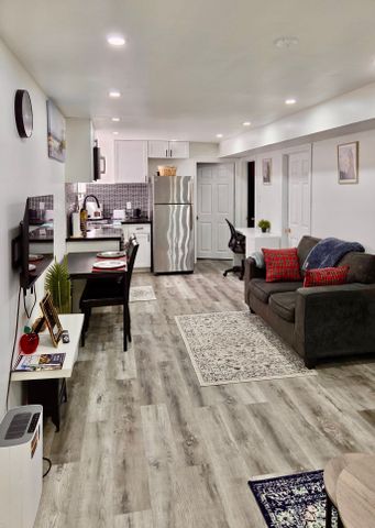 For Lease - 2586 Foxmeadow Road Unit# Apartment 1, Room 1 and 2, Peterborough East, Ontario - Photo 2