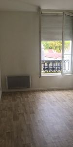 Location Appartement 1 pièce 22m² - Photo 3