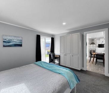 Welcome home to 43A Tauhinu Road. - Photo 4