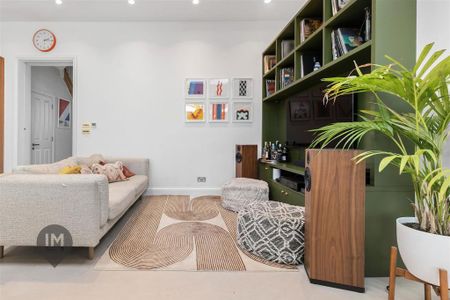 4 bedroom house to rent - Photo 2
