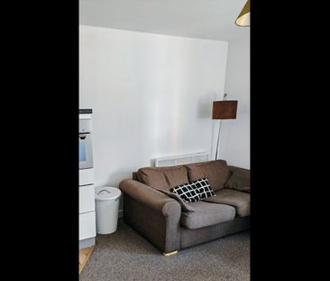 1 Bed Flat, Anglesea Terrace, SO14 - Photo 2