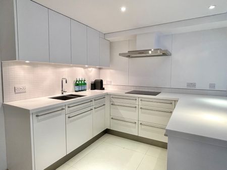 2 Bed Flat, Casterbridge, W11 - Photo 5