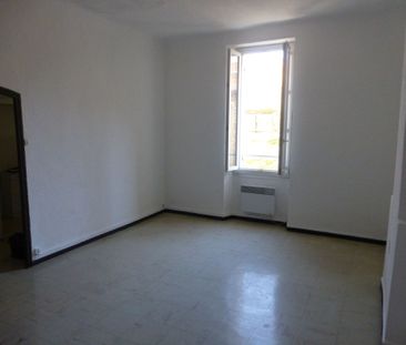 Appartement 1 pièces 29m2 MARSEILLE 5EME 502 euros - Photo 1