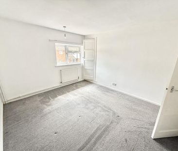 3 bedroom end of terrace house to rent - Photo 6