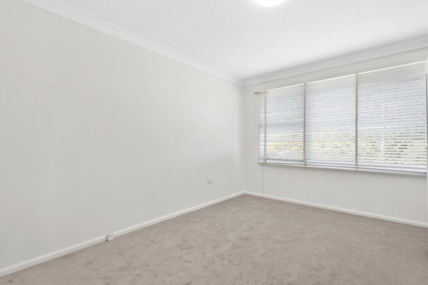 CHARMING FAMILY HOME AVAILABLE FOR RENT - Photo 1