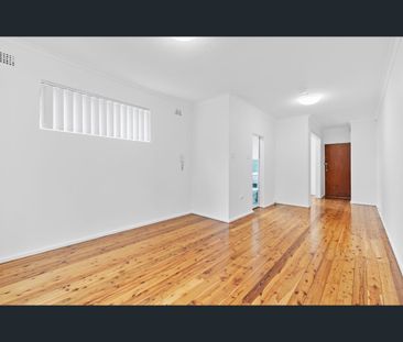 1/18 John Street, Newtown, NSW 2042 - Photo 1