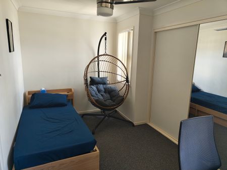 Strathpine - Photo 2