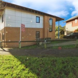 Crowborough Lane, Kents Hill, Milton Keynes, MK7 - Photo 1