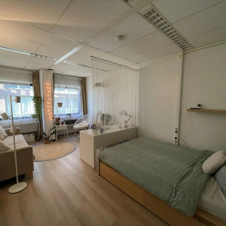 Chambre d'étudiant Leeghwaterplein 35, La Haye - À louer - Foto 1
