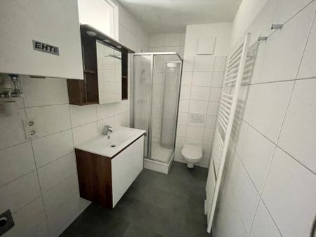 Schöne Single / Studentenwohnung in der Plüddemanngasse ...! - Photo 4