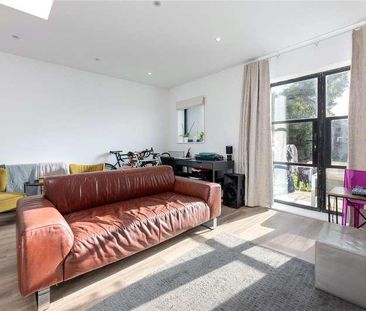 Durnsford Road, London, SW19 - Photo 6