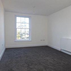 222 Dover Road, Walmer, CT14 7NB, Deal - Photo 2