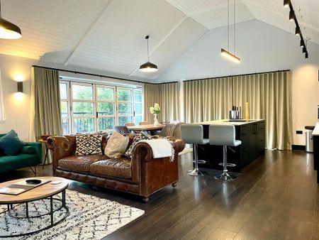 2 bedroom coach house to rent - Photo 5