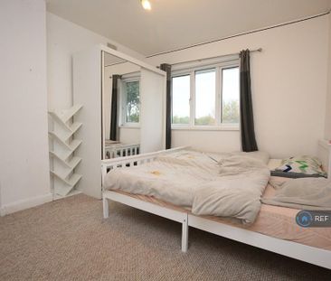 4 bedroom terraced house to rent - Photo 6