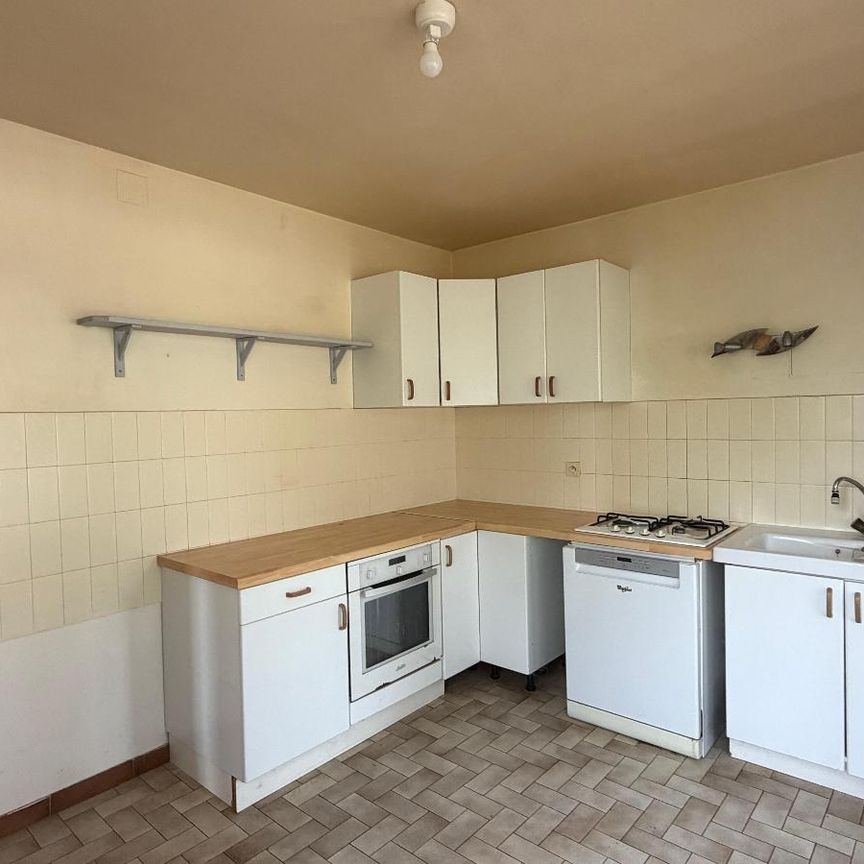 Location Maison 5 pièces 144m² CLERMONT FERRAND 63000 - Photo 1