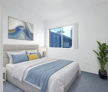 Light-Filled Modern Apartment in Parramatta - Photo 4