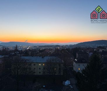 Pronájem bytu 1+1 34 m² - Photo 1