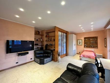 Via San Marino, Turin, Piedmont 10137 - Photo 2