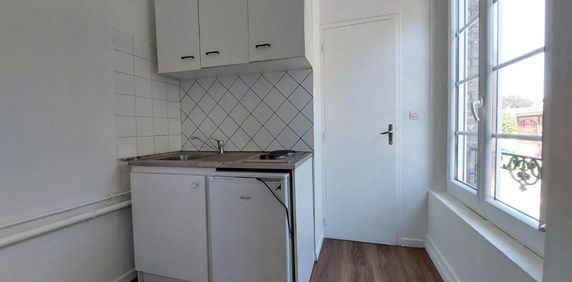 Location Appartement 1 pièce 29m² ELBEUF 76500 - Photo 2